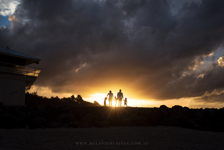 Family Photo on Noosa Rockwall